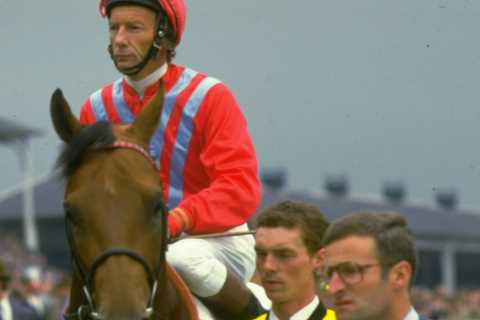 How Lester Piggott was Queen’s favourite jockey who won Derby 9 times – but was also troubled loner who ended up in jail
