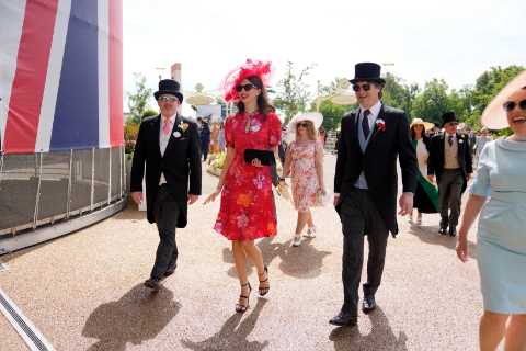 Royal Ascot forced to change dress code in rare relaxation of strict rules as temperatures on track hit sizzling 31C