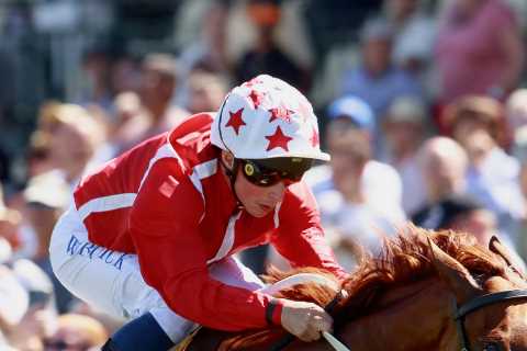 ‘Brave’ Saffron Beach bags big Group 1 in France and sets up £1.6 million showdown at Breeders’ Cup