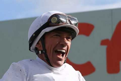 Frankie Dettori: Verry Elleegant could still blast into Arc contention despite retirement talk