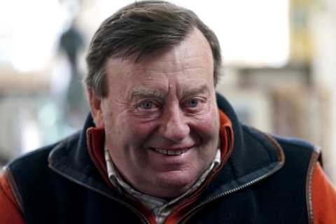 Jumps stable tour: After sight-saving eye surgery Nicky Henderson set for big season with Constitution Hill and Shishkin