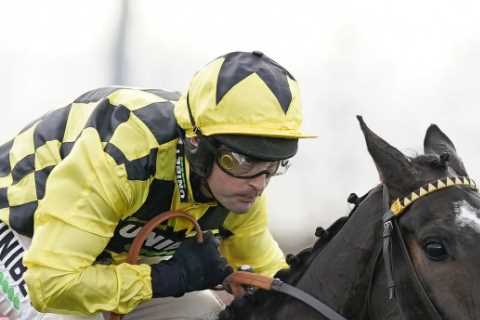 ‘Ridiculous’ – Nicky Henderson threatens to pull Shishkin out of Betfair Tingle Creek due to going