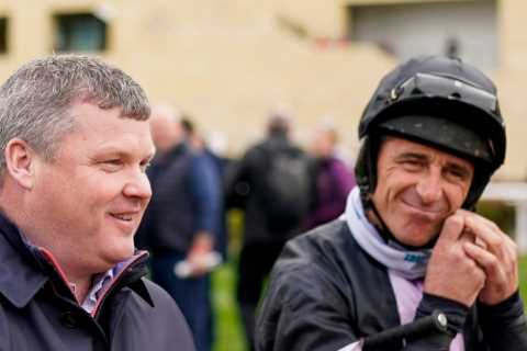Legendary jockey Davy Russell announces shock return just weeks after retiring following Jack Kennedy leg break