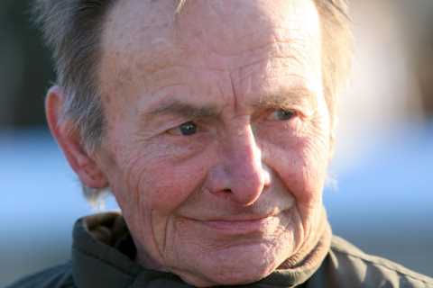 Legendary horse trainer John Spearing dies aged 82… just five days after finally retiring