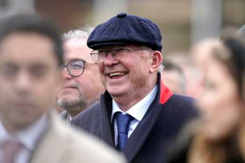 Does Sir Alex Ferguson have any horses running in the Grand National 2023?