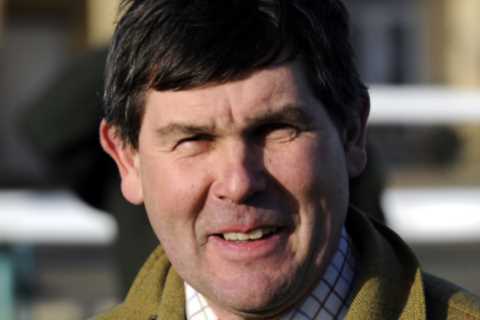 Racing fans left with ‘tears in eyes’ as trainer who lost horse in Grand National reveals his ‘complete devastation’