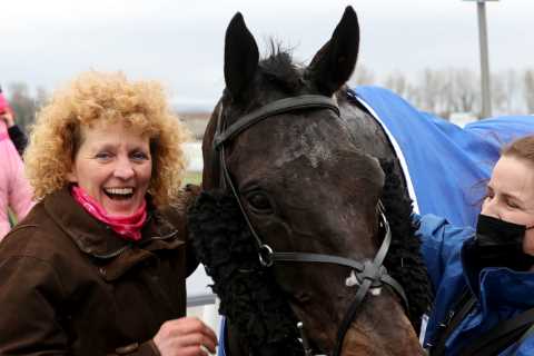 Devastated Grand National winner Lucinda Russell tells of ‘excruciating pain’ following death of beloved horse