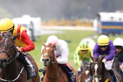 Huge £40million bust-up over rights sees ‘significant’ change to TV coverage with rebel racecourses to be back on Sky