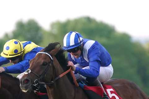 Derby hero Desert Crown loses out to Hukum on his return on blockbuster card at Sandown