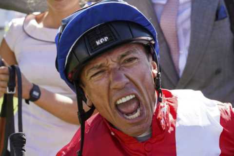 “Unbeatable” Frankie Dettori called up for box-office ride at Royal Ascot as regular partner is jocked off
