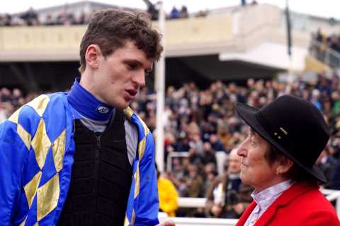 ‘World’s Tallest Jockey’ Spotted at Cheltenham Festival Debut